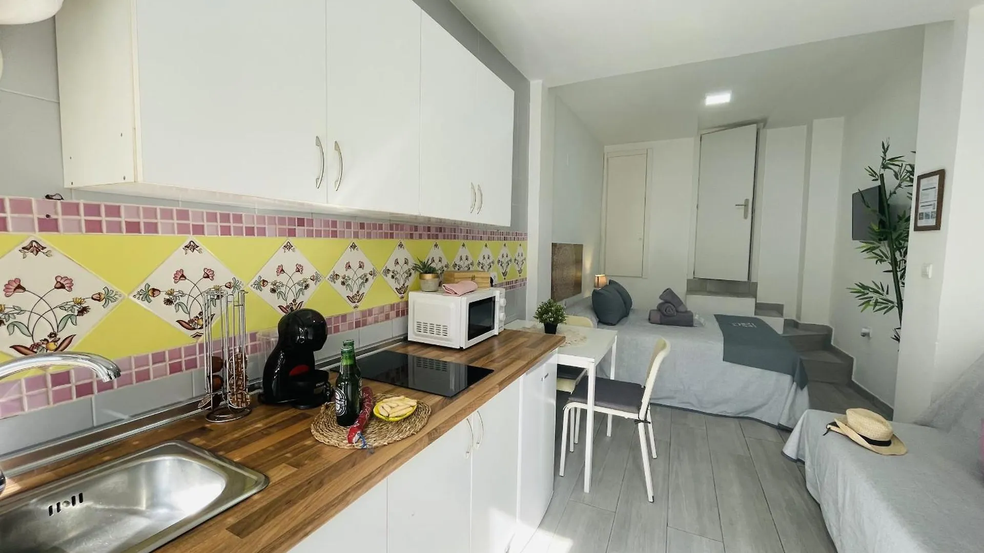 Apartment Estudio Jimena Burriana En El Centro De Nerja